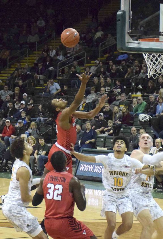 putting-up-a-fight-news-sports-jobs-tribune-chronicle